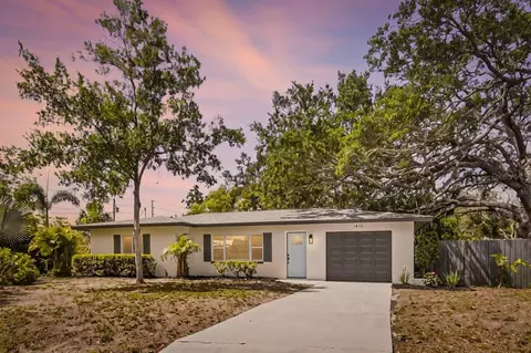 1410 San Charles Dr, Dunedin, FL 34698