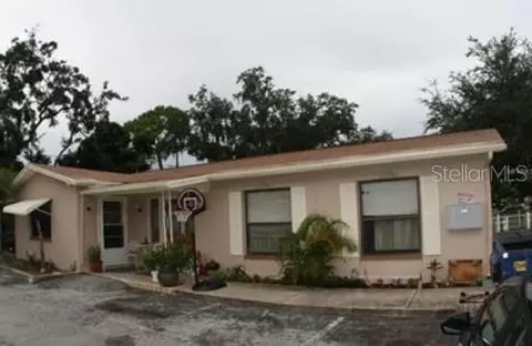 1733 Grand Blvd, Holiday, FL 34690