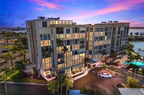 7400 Sun Island Dr S #411, South Pasadena, FL 33707