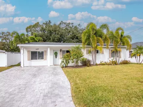 4437 W Bay Court Ave, Tampa, FL 33611
