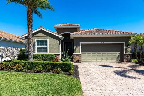 2855 Oriole Dr, Sarasota, FL 34243