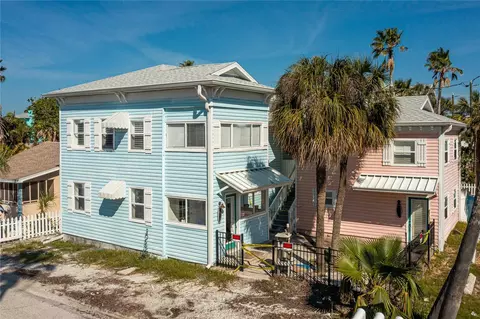134 86th Ave, Treasure Island, FL 33706