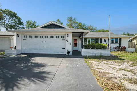 7136 Isle Dr, Port Richey, FL 34668