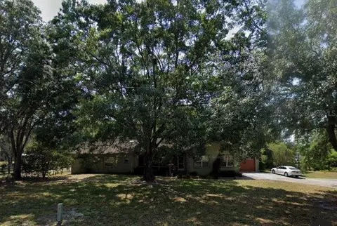 18434 30th St, Lutz, FL 33559