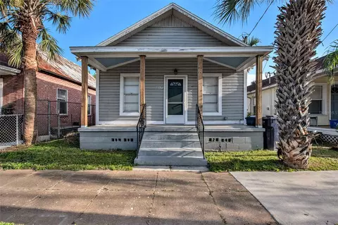 2317 W Chestnut St, Tampa, FL 33607