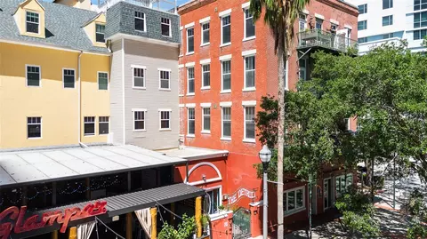 215 Central Ave #4F, Saint Petersburg, FL 33701