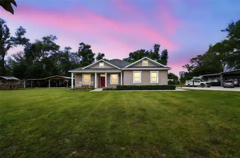 4819 Cooper Rd, Plant City, FL 33565
