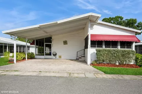 472 Trout Ln, Oldsmar, FL 34677