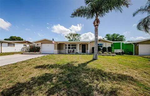 3026 Finch Dr, Holiday, FL 34690