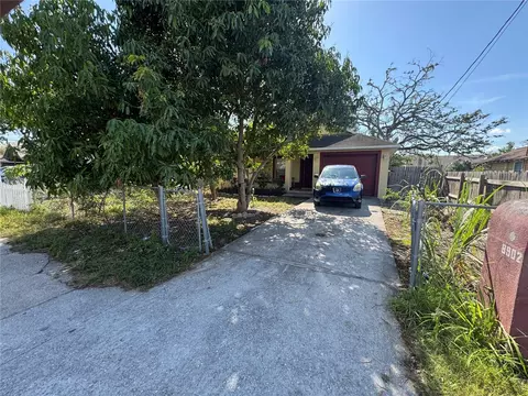 8902 N 13th St, Tampa, FL 33604