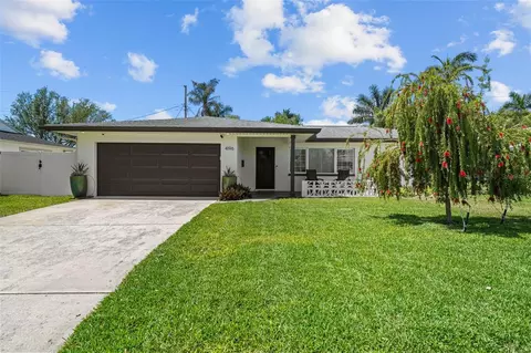 4196 10th St NE, Saint Petersburg, FL 33703