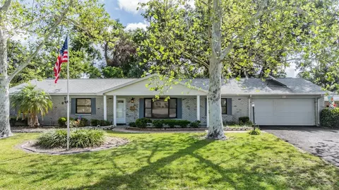 617 Lithia Pinecrest Rd, Brandon, FL 33511
