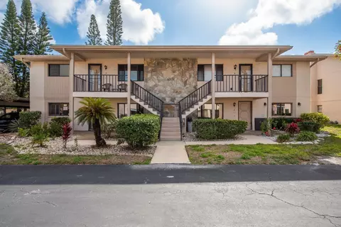 9910 Eagles Point Cir #3, Port Richey, FL 34668