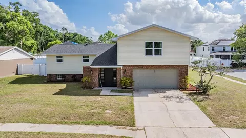 206 Soldier Ct, Seffner, FL 33584 photo 1