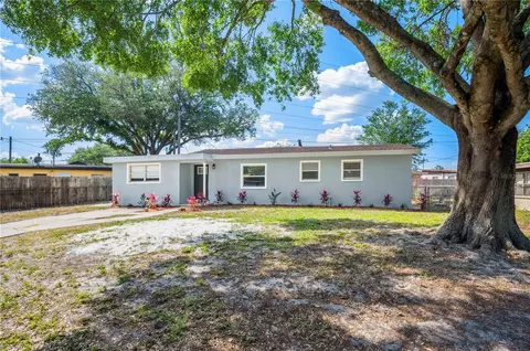 1037 Waynesville Ave, Lakeland, FL 33801
