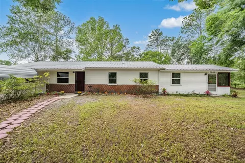 7249 Berry Rd, Zephyrhills, FL 33540