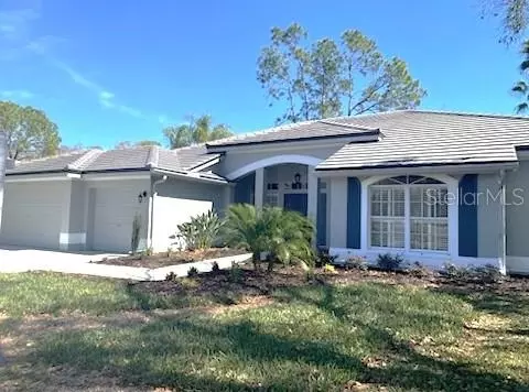 1003 Berkshire Ln, Tarpon Springs, FL 34688