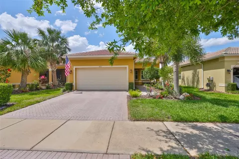 4811 Sandy Glen Way, Wimauma, FL 33598