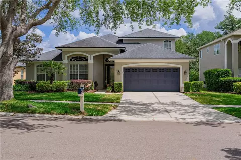 5810 Bent Grass Dr, Valrico, FL 33596