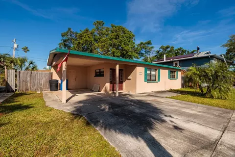 4126 Carson St NE, Saint Petersburg, FL 33703