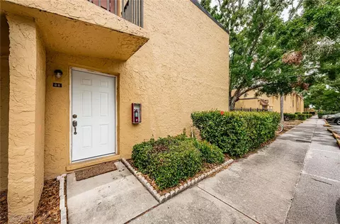 4455 38th Ter N #B8, Saint Petersburg, FL 33714