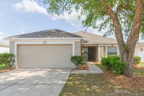 7939 Merchantville Cir, Zephyrhills, FL 33540