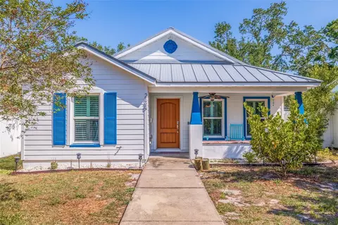 225 18th Ave S, Saint Petersburg, FL 33705