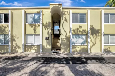 3206 W Azeele St #126, Tampa, FL 33609