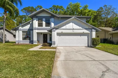 389 Waterford Cir W, Tarpon Springs, FL 34688