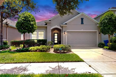 10410 Waterstone Dr, Riverview, FL 33578