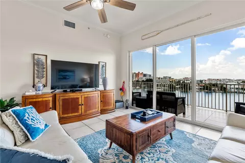 600 Bayway Blvd #504, Clearwater Beach, FL 33767