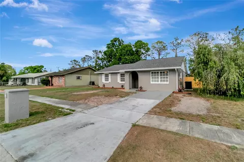 606 Bethune Dr, Plant City, FL 33563