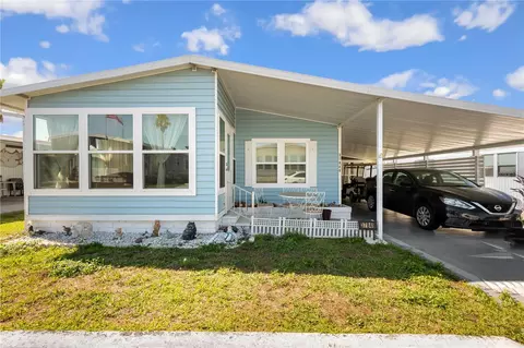 37848 Barcelona Ave, Zephyrhills, FL 33541