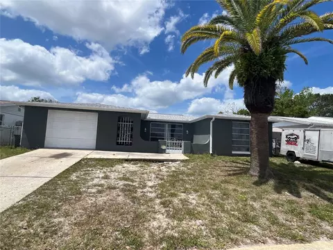 9815 Wayside Ln, Port Richey, FL 34668