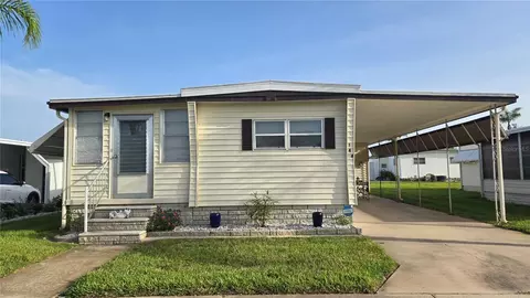 144 Melody Ln, Tarpon Springs, FL 34689