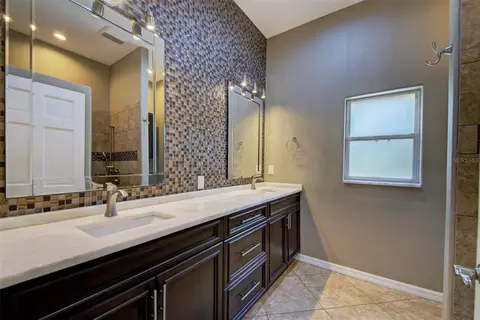 Bath - 7333 Royal Oak Dr, Spring Hill, FL 34607 photo 3 of 9