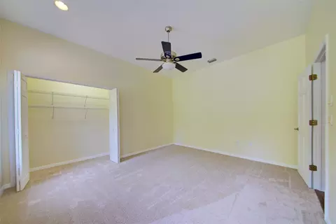 Bedroom - 7333 Royal Oak Dr, Spring Hill, FL 34607 photo 5 of 9