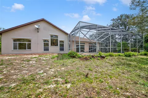 Exterior - 7333 Royal Oak Dr, Spring Hill, FL 34607 photo 7 of 15