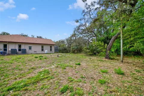 Exterior - 7333 Royal Oak Dr, Spring Hill, FL 34607 photo 5 of 15