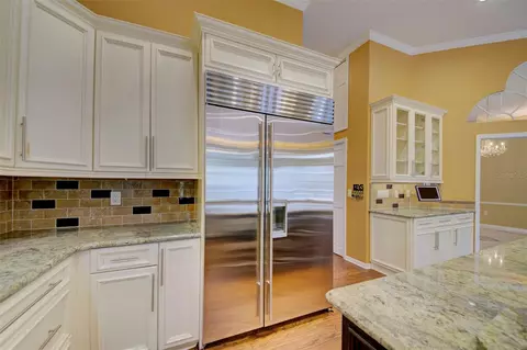Kitchen - 7333 Royal Oak Dr, Spring Hill, FL 34607 photo 6 of 9