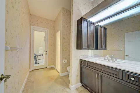 Bath - 7333 Royal Oak Dr, Spring Hill, FL 34607 photo 4 of 9