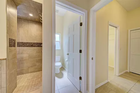 Entry Way - 7333 Royal Oak Dr, Spring Hill, FL 34607 photo 4 of 5