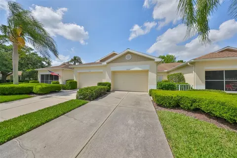2220 Nantucket Dr #43, Sun City Center, FL 33573
