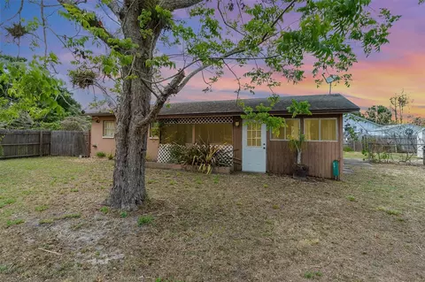 6921 Bayshore Rd, North Fort Myers, FL 33917