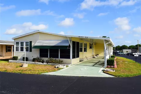 37539 Rio Ln, Zephyrhills, FL 33541