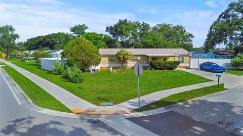 8210 68th Way N, Pinellas Park, FL 33781