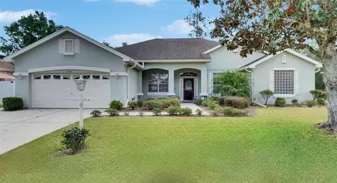 3004 Spring Hammock Dr, Plant City, FL 33566