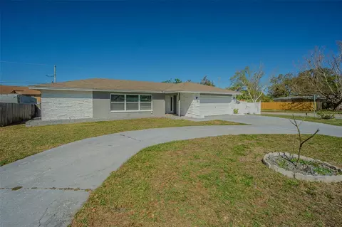 1760 Sharondale Dr, Clearwater, FL 33755