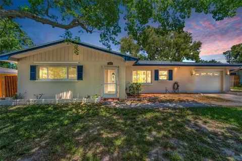 1622 Elizabeth Ln, Clearwater, FL 33755