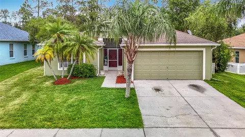 5526 Braddock Dr, Zephyrhills, FL 33541